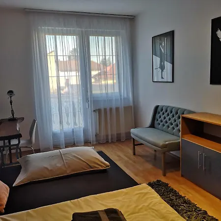 Apartment Hotello Apartmanhaz Es Panzio Zalaegerszeg
